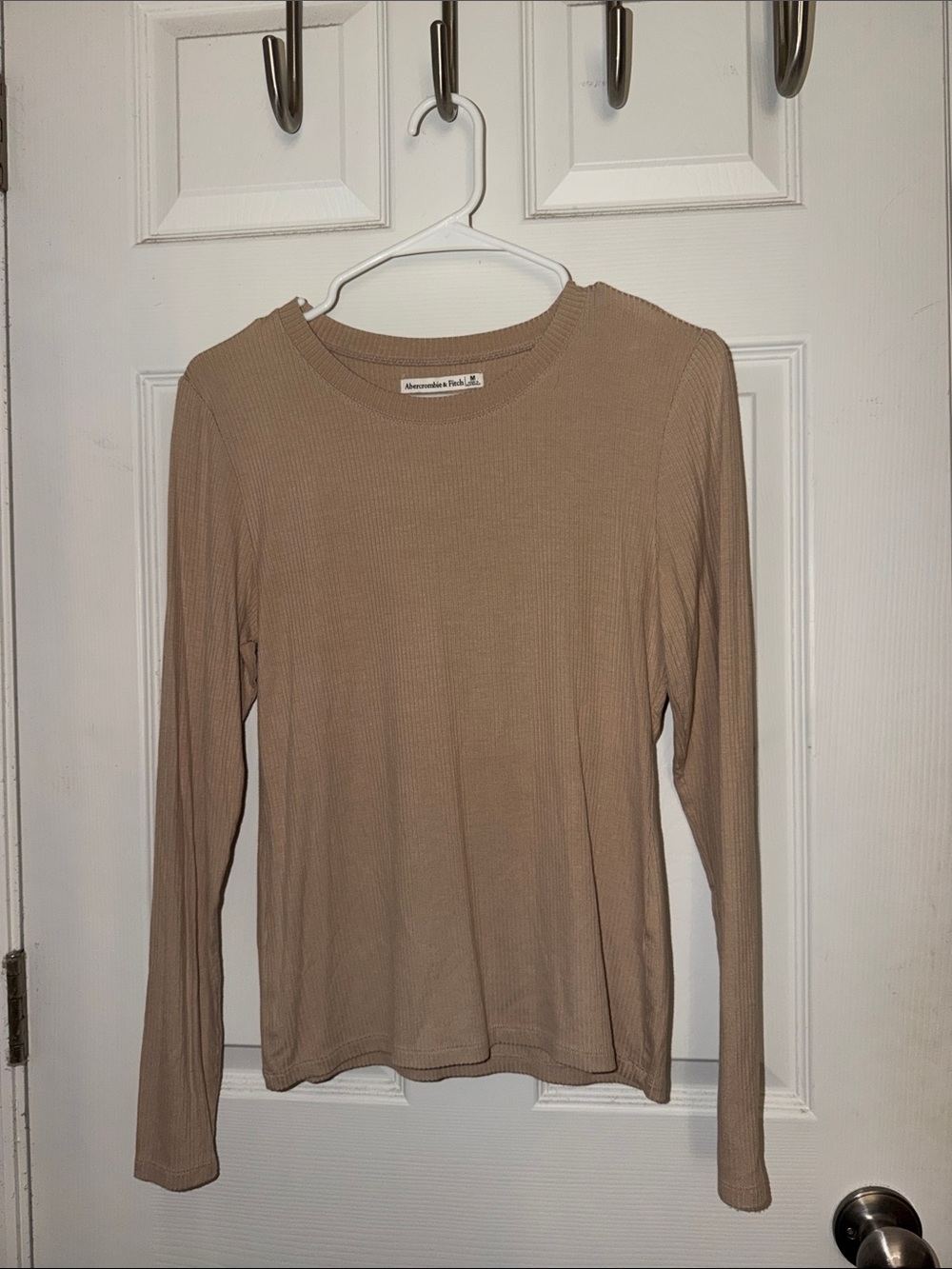 Abercrombie & Fitch Long-Sleeve Ribbed Tee in Tan